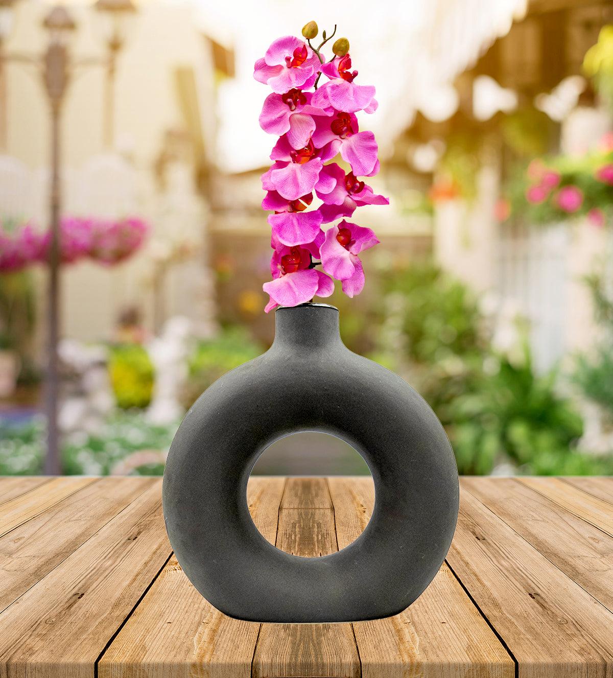 The Decors Lane Donut Shaped Ceramic Ceramic Vase - Aartaa decor